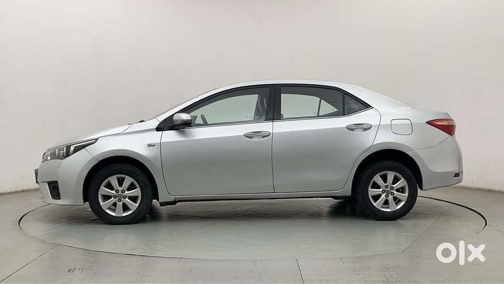 Toyota Corolla Altis 1.8 G, 2015, Petrol