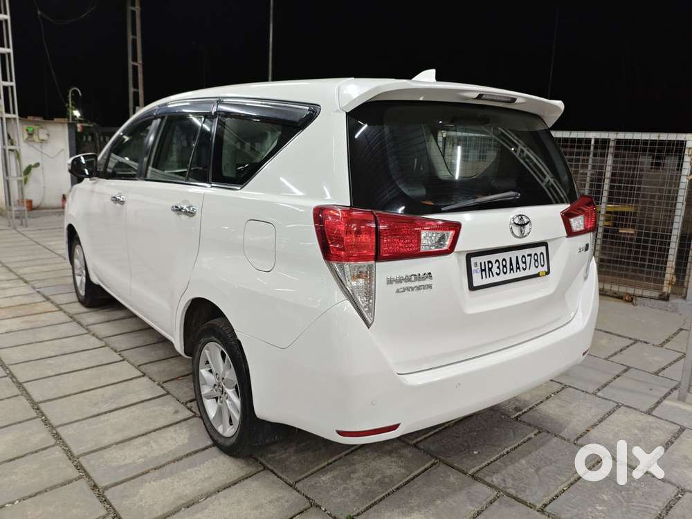 Toyota Innova Crysta 2.4 Gx Mt 8s, 2019, Diesel