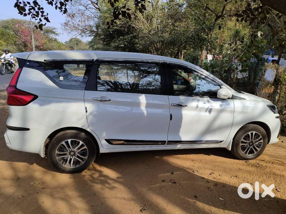 Maruti Suzuki Ertiga 2025 Petrol 1000 Km Driven