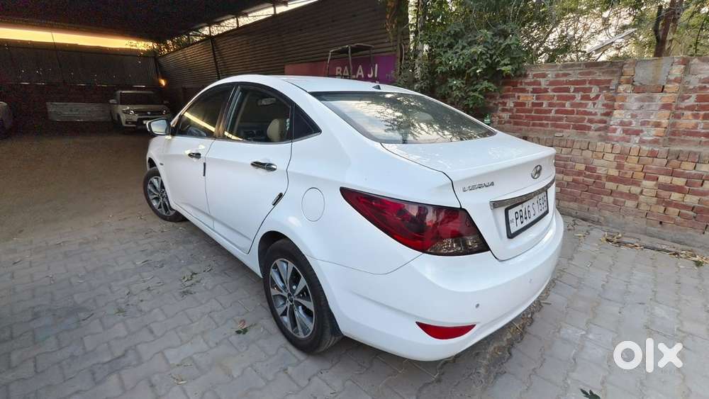 Hyundai Fluidic Verna 2014