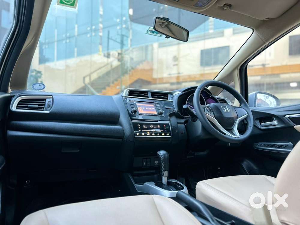 Honda Jazz V Cvt, 2018, Petrol