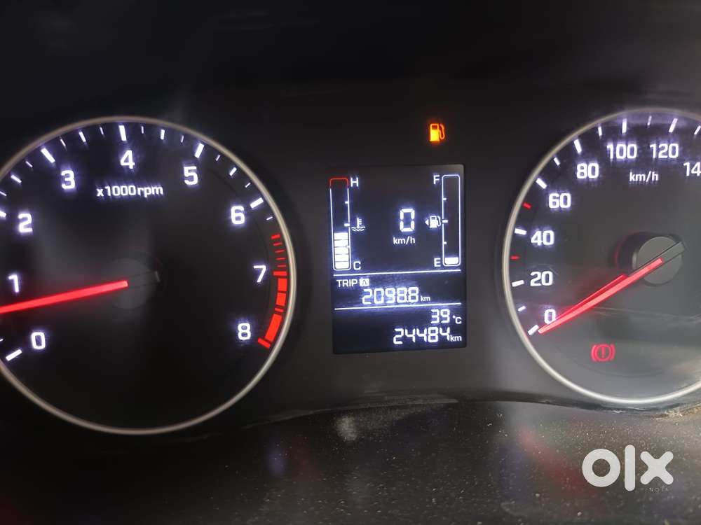 Hyundai I20 Sportz 1.2 Ivt, 2020, Petrol