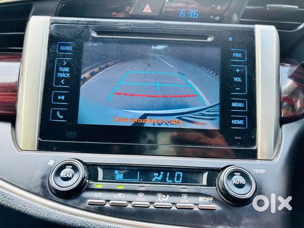 Toyota Innova Crysta [2020-ongoing] 2.4 Vx 7 Str, 2017, Diesel