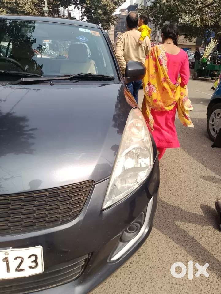 Maruti Suzuki Swift Vxi, 2017, Petrol
