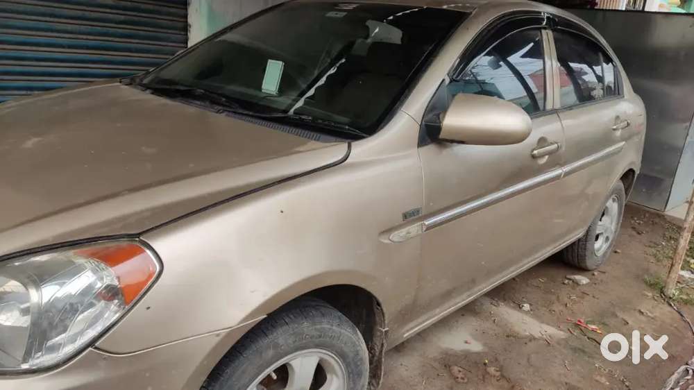 Hyundai Verna 2006 Petrol Car Ac Pakka Cooling Condition 5 Alloy Wheel