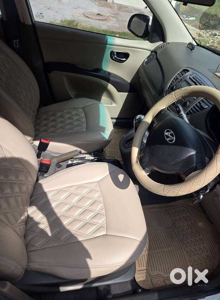 Hyundai I10 Sportz At, 2012, Petrol
