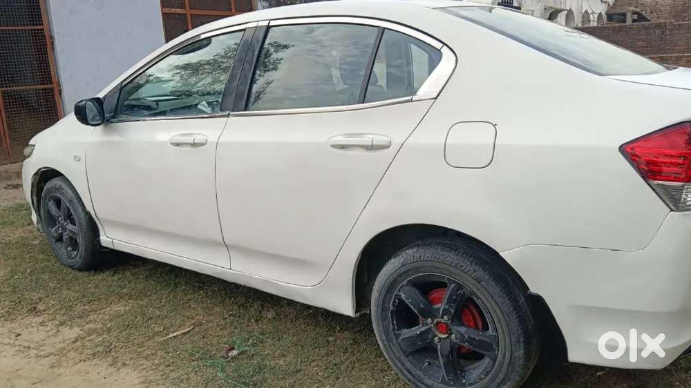 Best Car 26+ Mileage