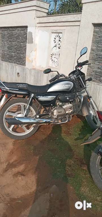 Splendor bike cheap second hand olx