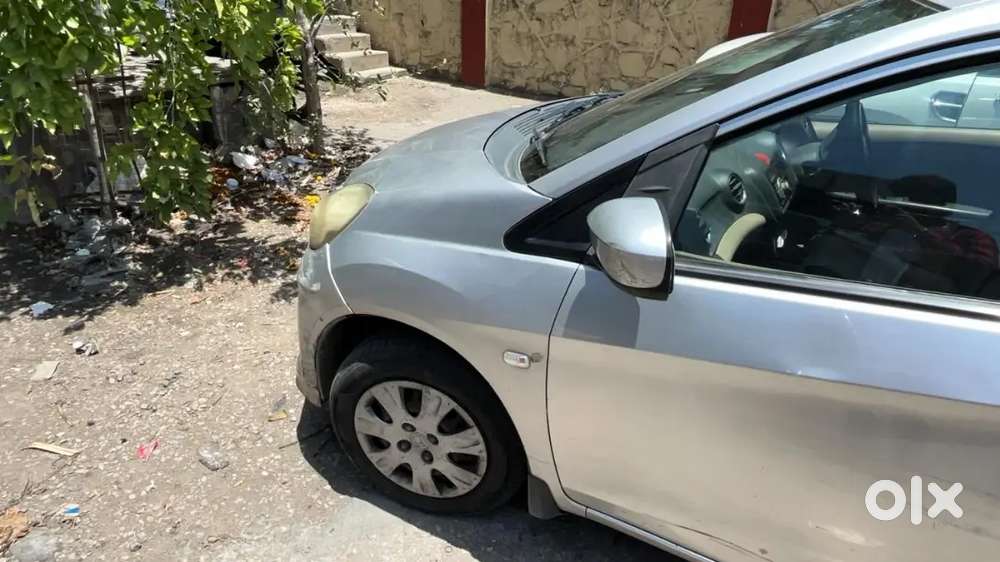 Honda Brio 2014 Petrol Well Maintained