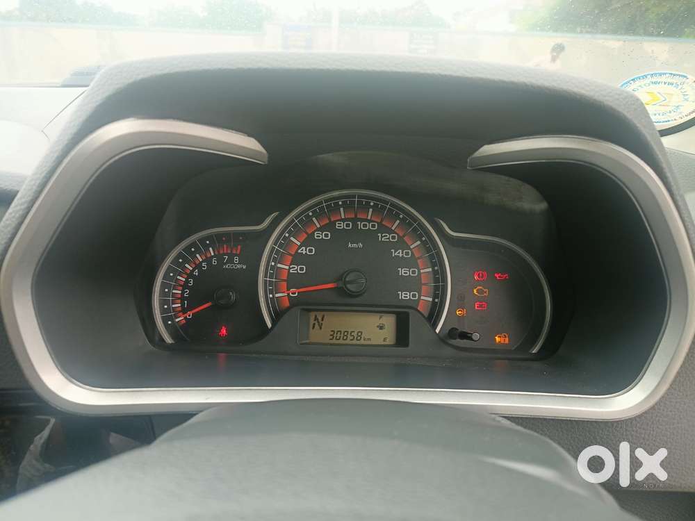 Maruti Suzuki Alto K10 Vxi Amt, 2017, Petrol