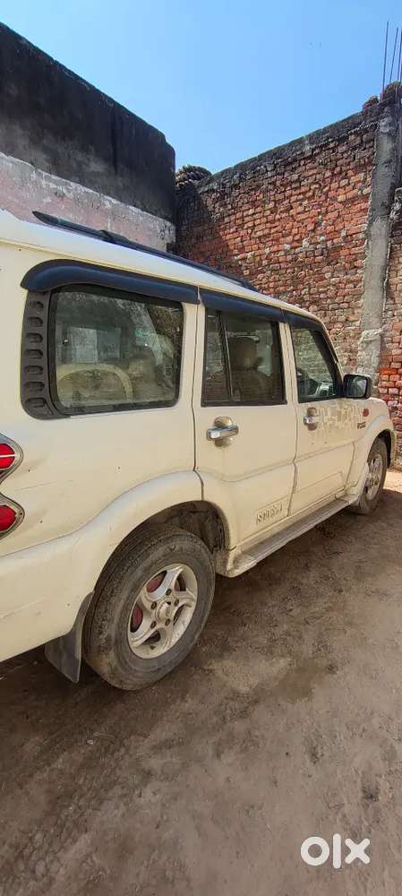 Mahindra Scorpio 2013 Slx
