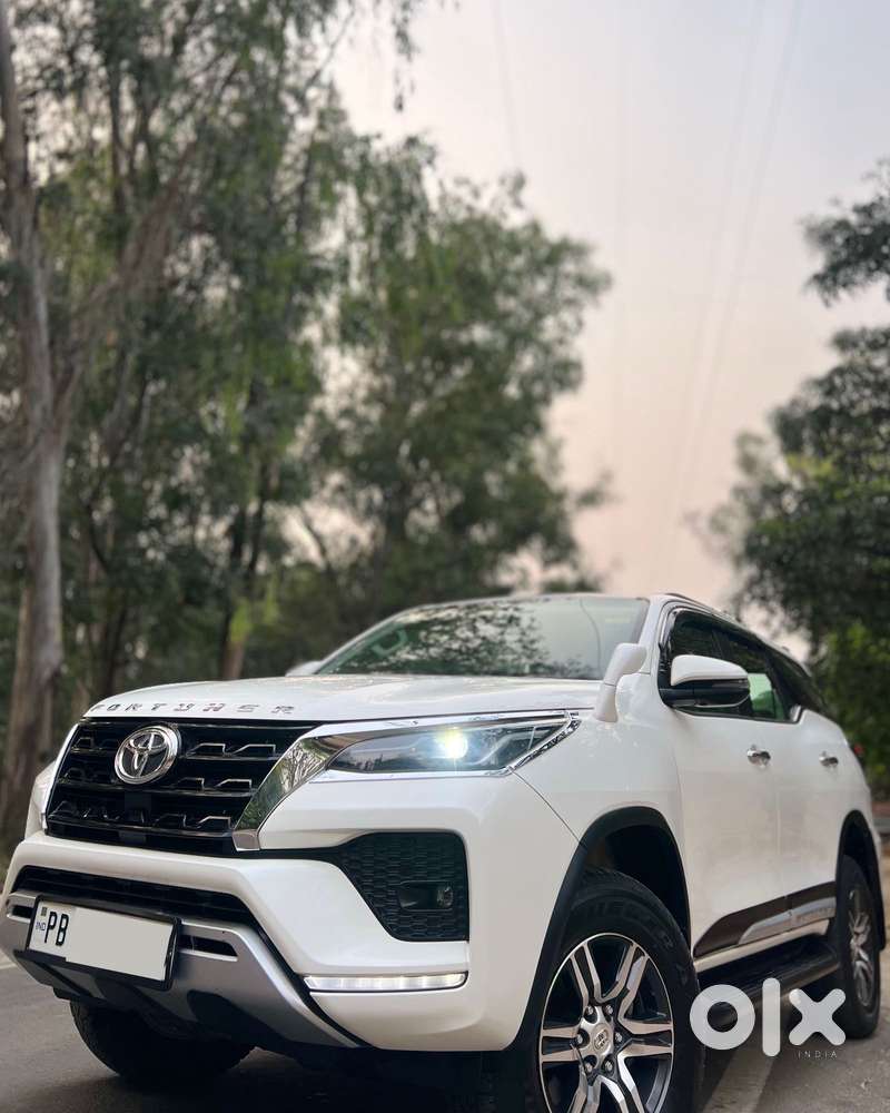 Toyota Fortuner [2021-ongoing] 2.8 2wd Diesel At, 2022, Diesel