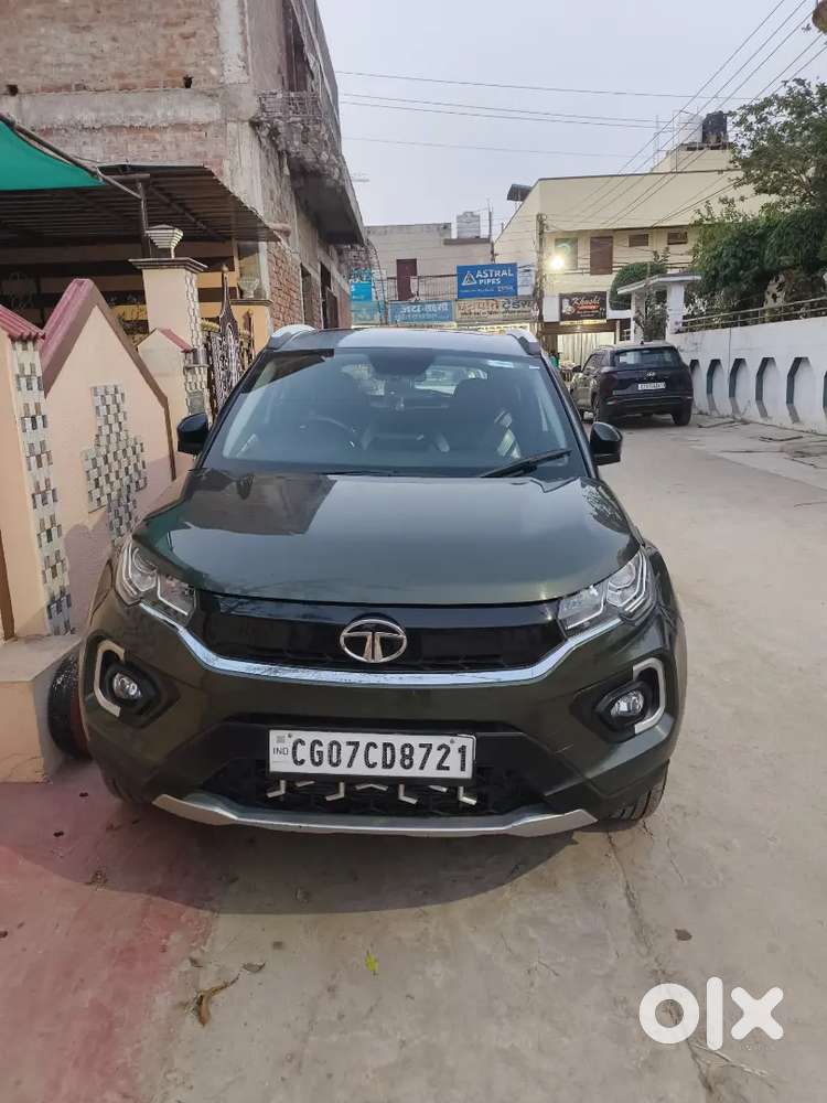 Tata Nexon Amt Diesel