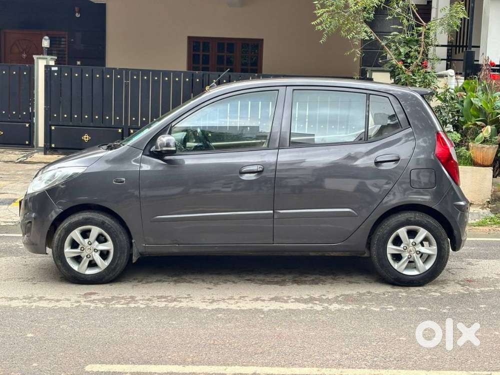 Hyundai I10 Sportz At, 2011, Petrol