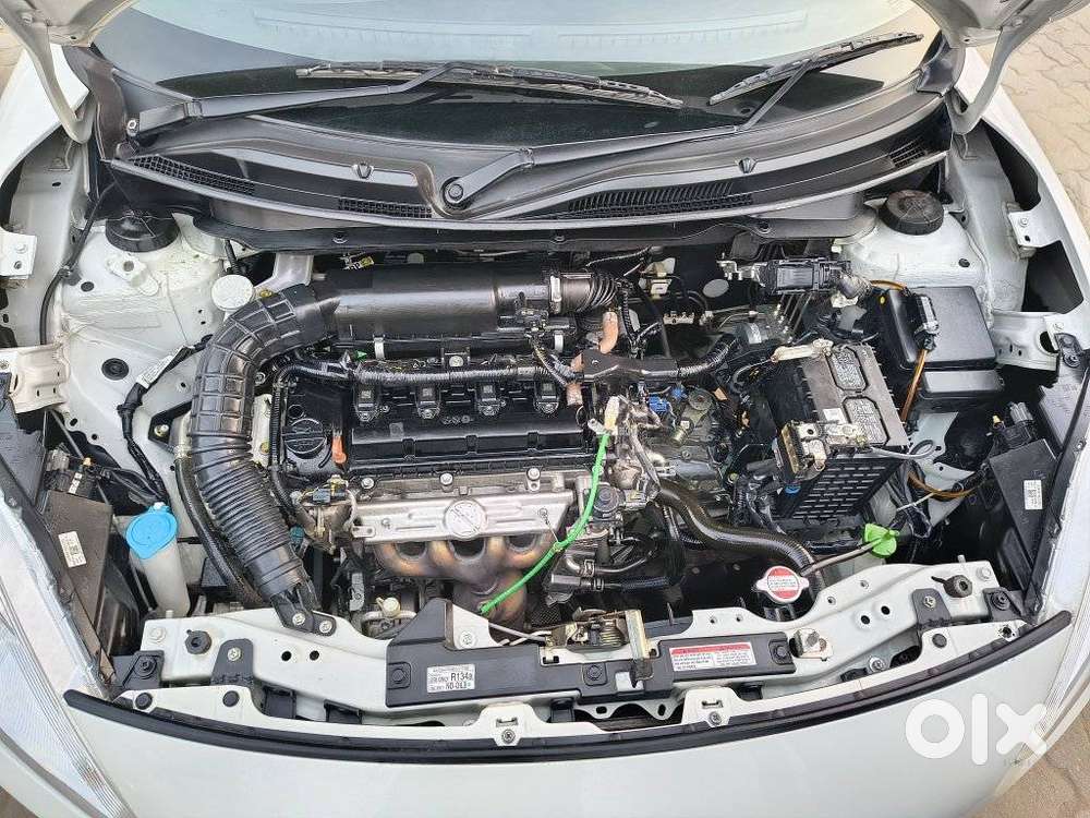 Maruti Suzuki Dzire 1.2 Vxi, 2023, Petrol