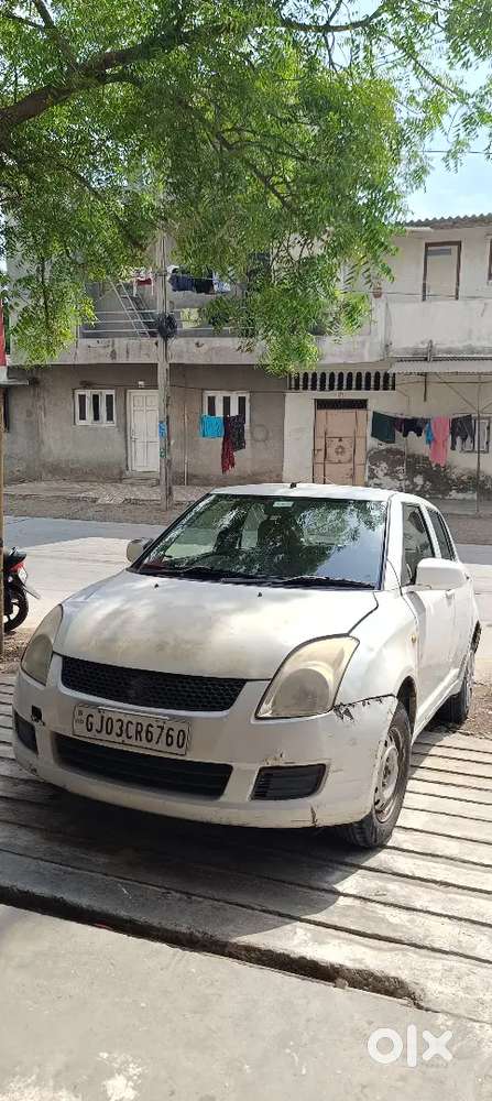 Maruti Suzuki Swift Petrol And Cng