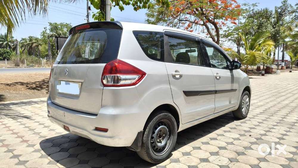 Maruti Suzuki Ertiga 2012-2015 Vxi Cng, 2015, Cng & Hybrids