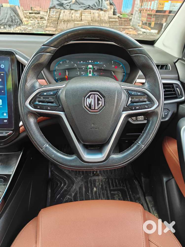 Mg Hector Plus 1.5 Sharp Dct, 2023, Petrol