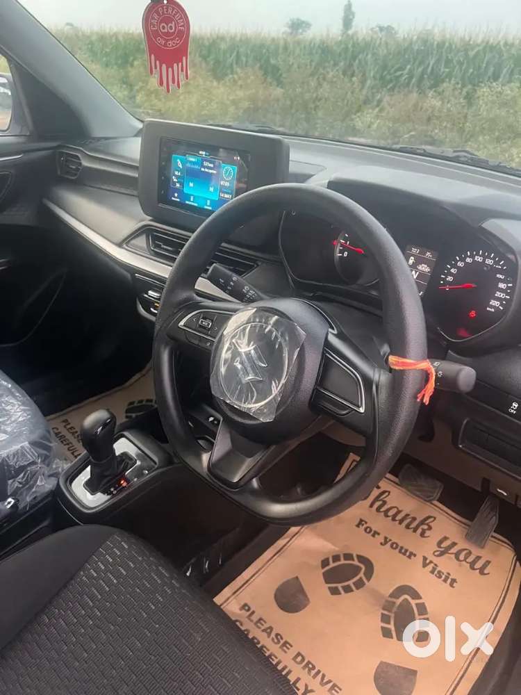 Maruti Suzuki Swift 2026 Petrol 6000 Km Driven