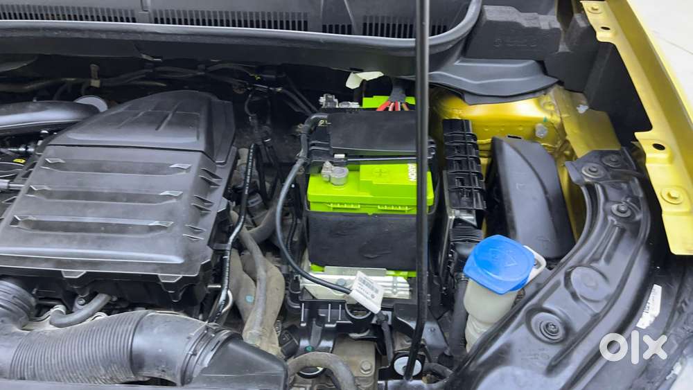 Volkswagen Taigun Topline 1.0 Tsi At (electric Seats), 2022, Petrol