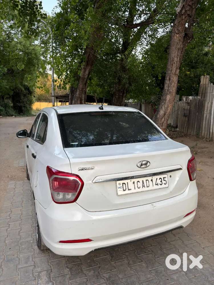 Hyundai Xcent 2016 Cng & Hybrids 62000 Km Driven