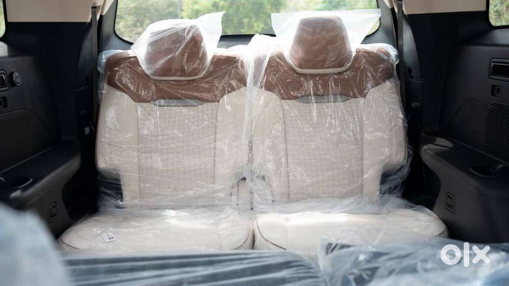 Mahindra Xuv 7xo Ax, 2026, Petrol