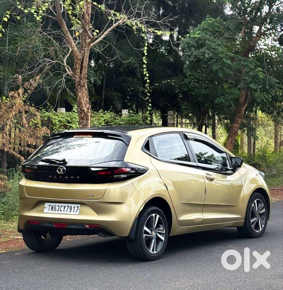 Tata Altroz, 2022, Petrol