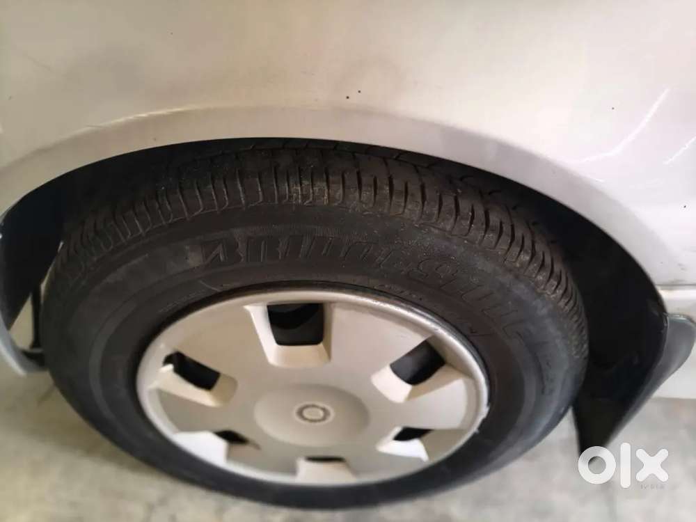 Maruti Suzuki Esteem Lxi 2007 Petrol