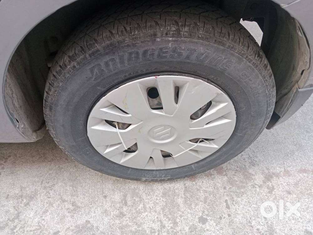 Maruti Suzuki Swift Vxi Abs Bsiv, 2012, Petrol