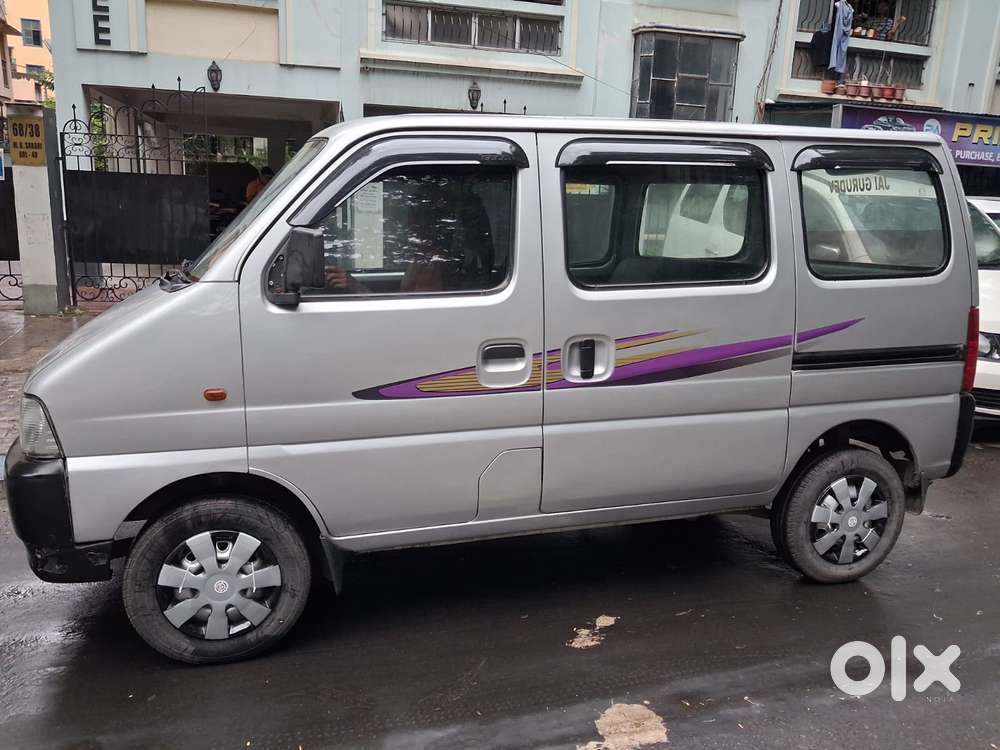 Maruti Suzuki Eeco 5 Seater Ac, 2011, Petrol
