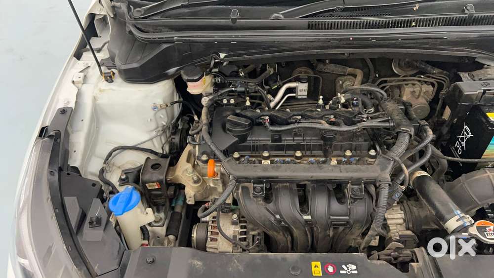 Hyundai New I20 1.2 Asta (o) Mt, 2022, Petrol