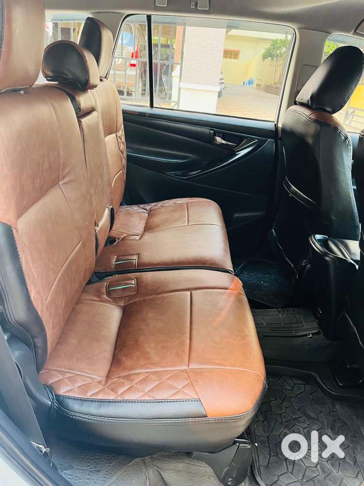 Toyota Innova Crysta 2.4 G Mt 8s, 2018, Diesel