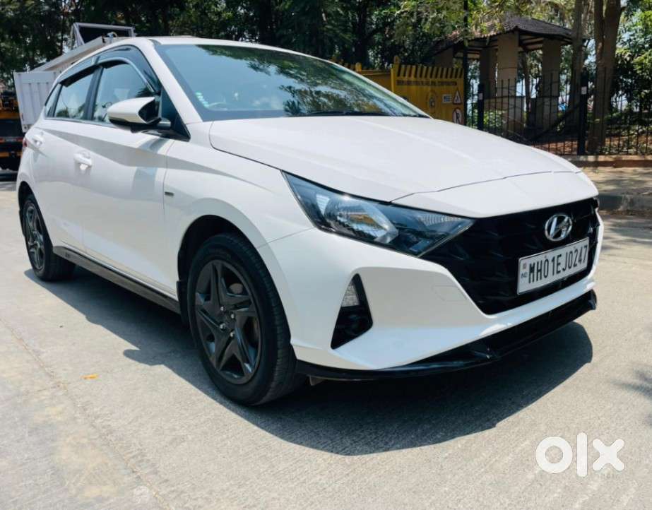 Hyundai I20 Sportz 1.2 Ivt, 2023, Petrol
