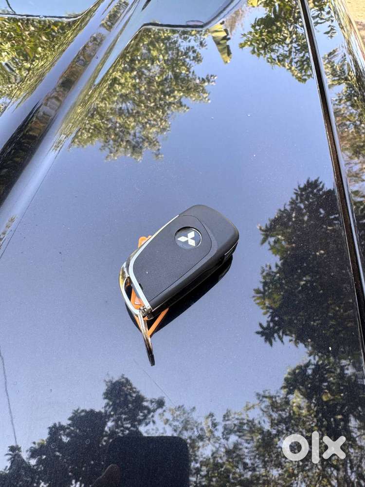 Mint Condition 1st Owner Immaculate Pajero Sfx Full Maintenaned