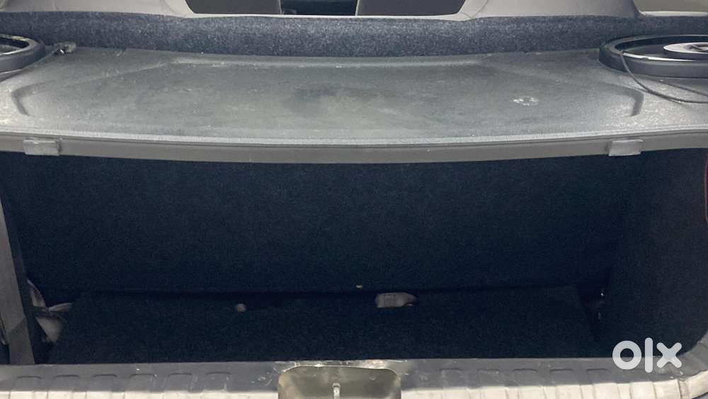 Datsun Redigo T Option, 2016, Petrol