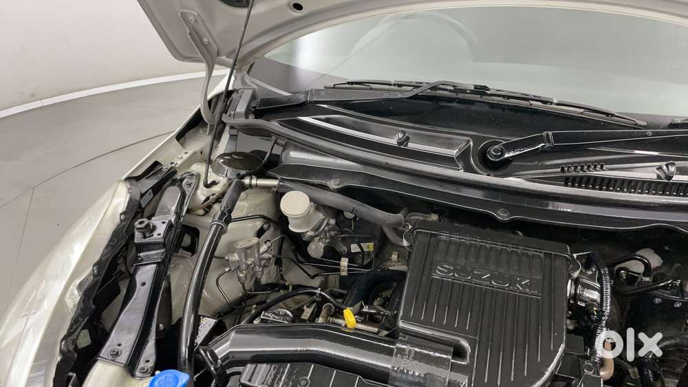 Maruti Suzuki Swift Vvt Vxi, 2016, Petrol