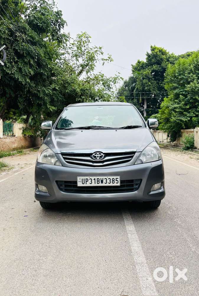 Toyota Innova 2.5 V 7 Str, 2009, Diesel