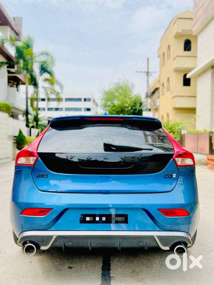 Volvo V40 D3 R Design, 2018, Diesel