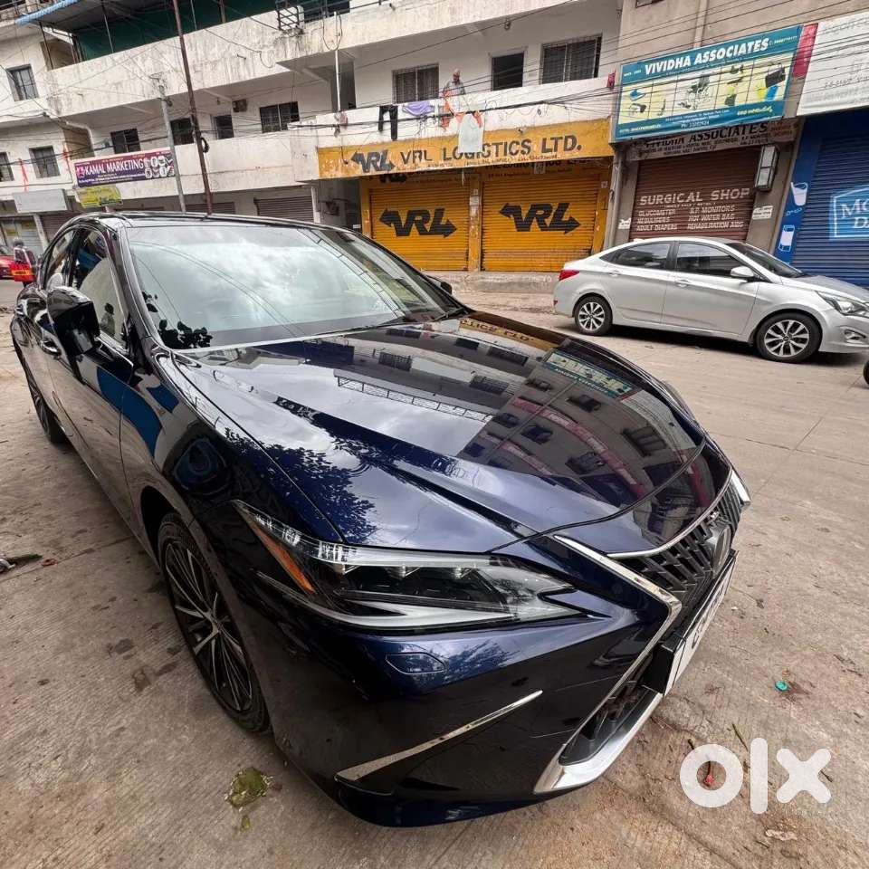 Lexus Es, 2023, Petrol