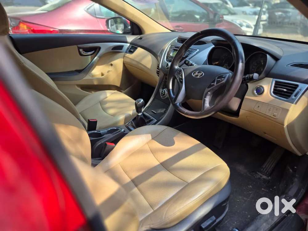 Hyundai Elantra 1.8 Sx Mt, 2014, Petrol