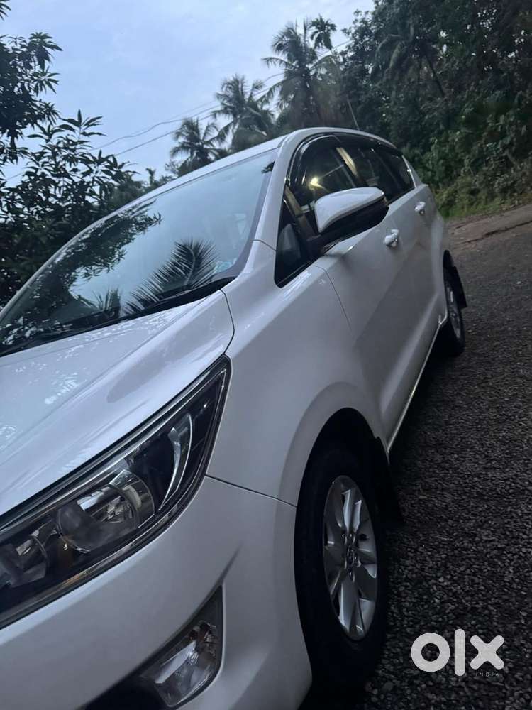 Toyota Innova Crysta Diesel 2017