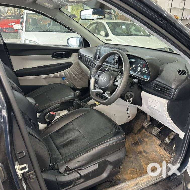 Hyundai I20 Sportz 1.2 Mt Dual Tone, 2024, Petrol
