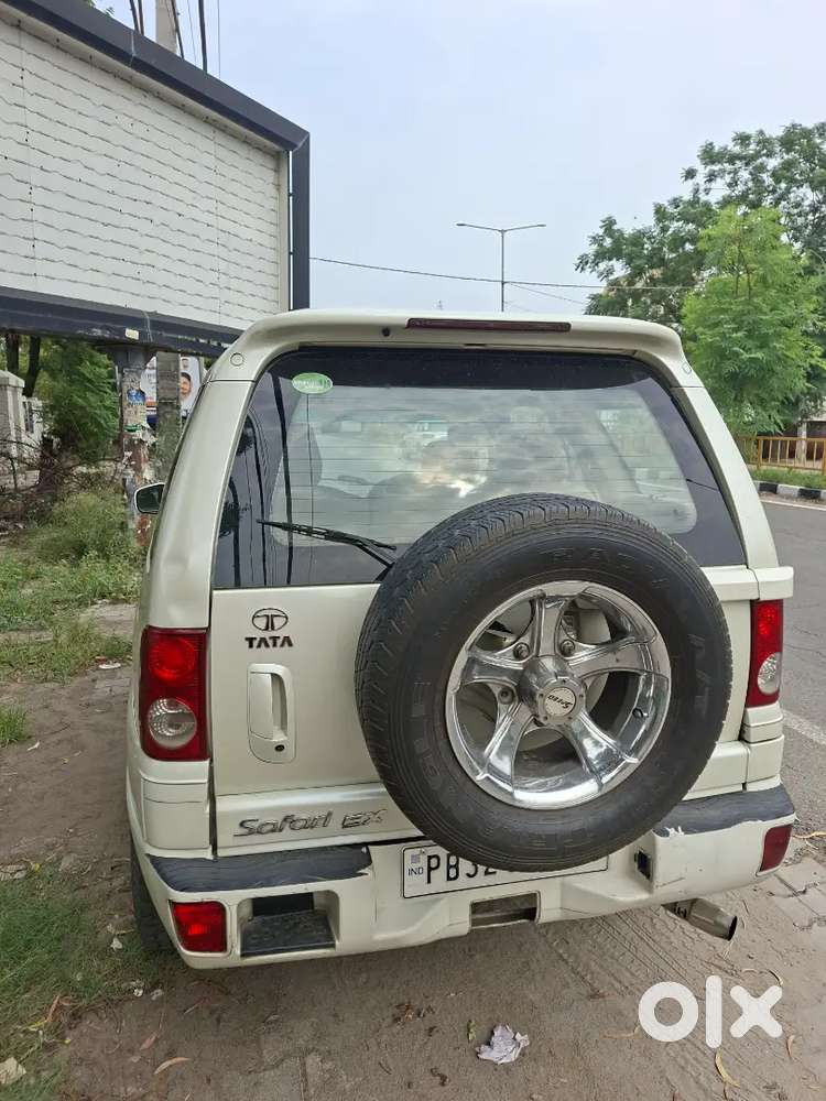 Tata Safari Dicor 2008 Diesel Manual