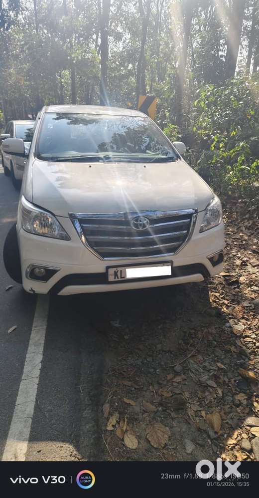 Toyota Innova 2.5 Z Diesel 7 Seater, 2014, Diesel