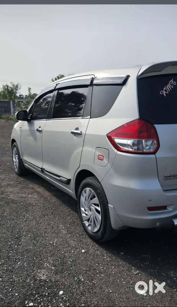 Maruti Suzuki Ertiga 2012 Diesel 145000 Km Driven