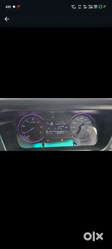 Mahindra Marazzo M4 2019