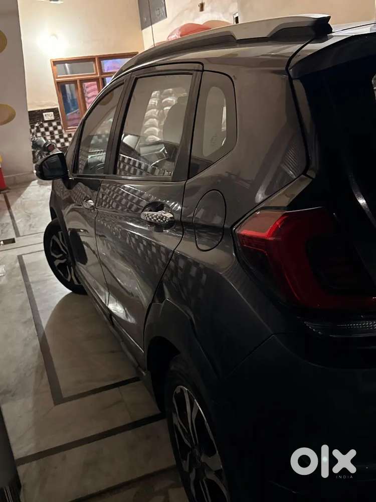 Wrv Vx Top Model Sunroof Push Button Start