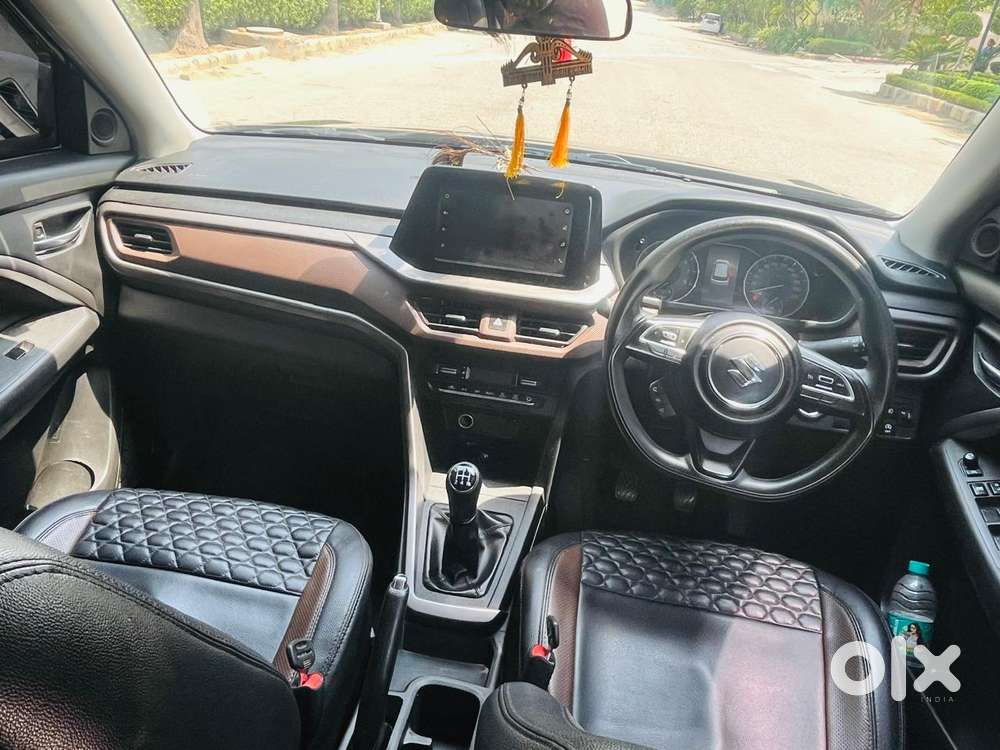 Maruti Suzuki Brezza 1.5 Zxi Smart Hybrid, 2024, Petrol