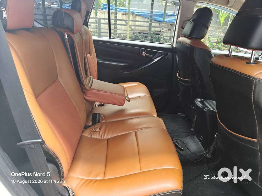 Toyota Innova Crysta 2.4 G Mt 8s, 2017, Diesel