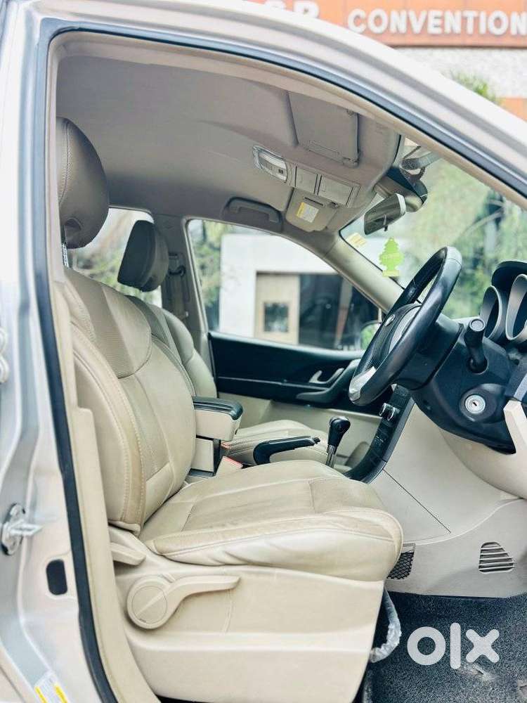 Mahindra Xuv500 W8 At, 2016, Diesel